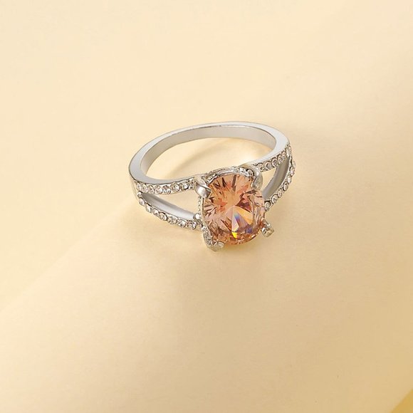 Crystal Ring - Picture 2 of 4